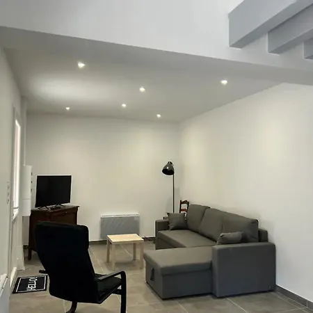 Gite Lilas 4-6 Personnes La Salvetat-sur-Agout Exterior photo