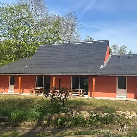 Gite Lilas 4-6 Personnes La Salvetat-sur-Agout Exterior photo