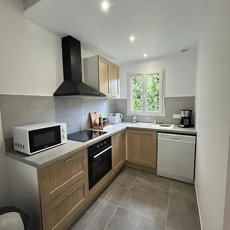 Gite Lilas 4-6 Personnes La Salvetat-sur-Agout Exterior photo