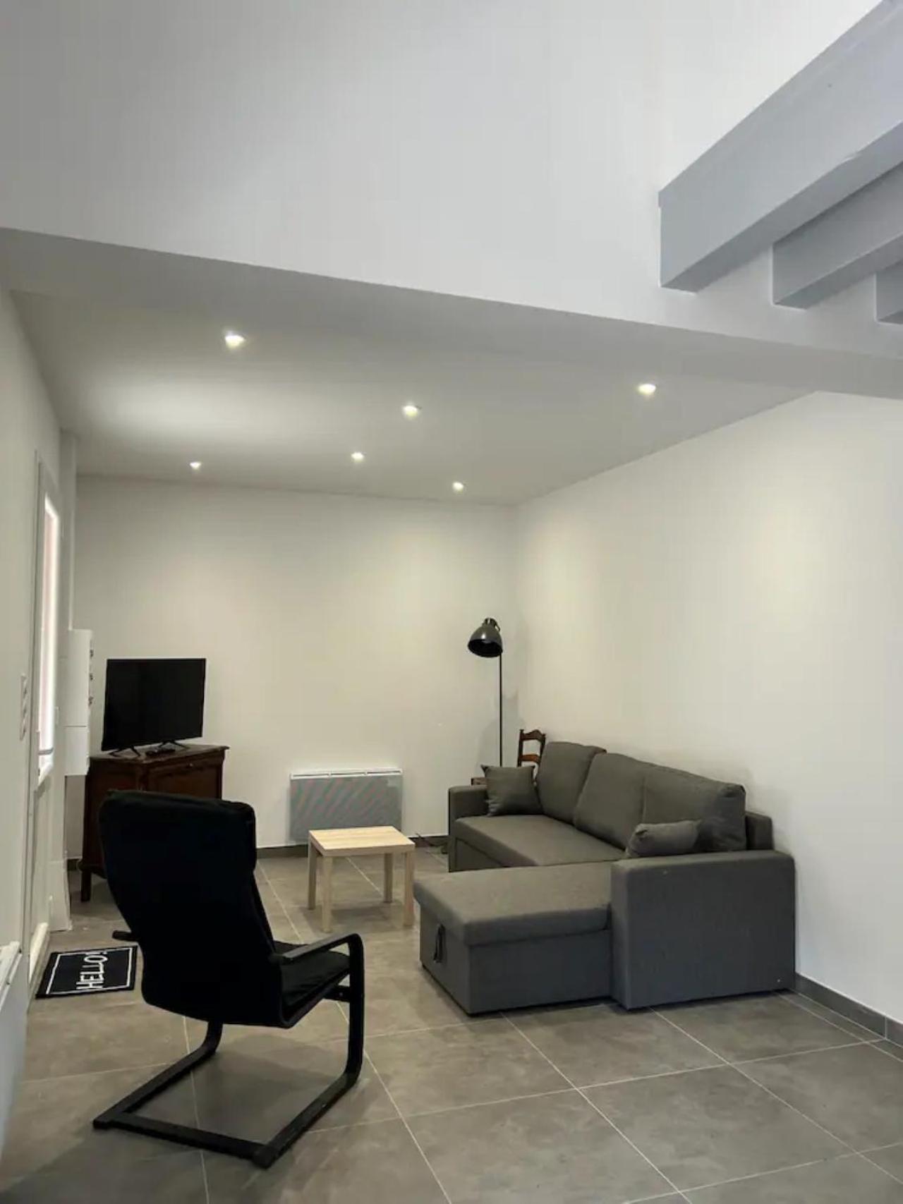 Lilas 4-6 Personnes * La Salvetat-sur-Agout
