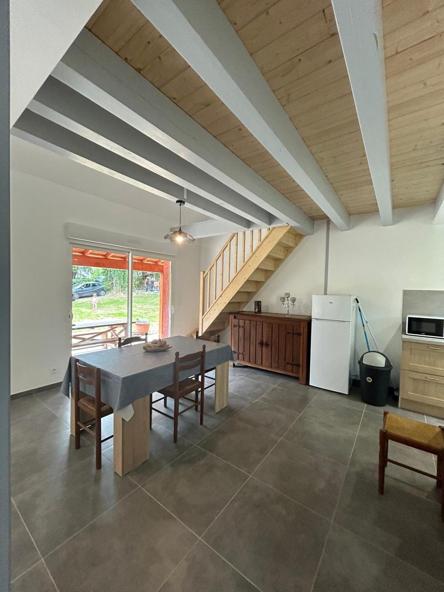 Lilas 4-6 Personnes * La Salvetat-sur-Agout